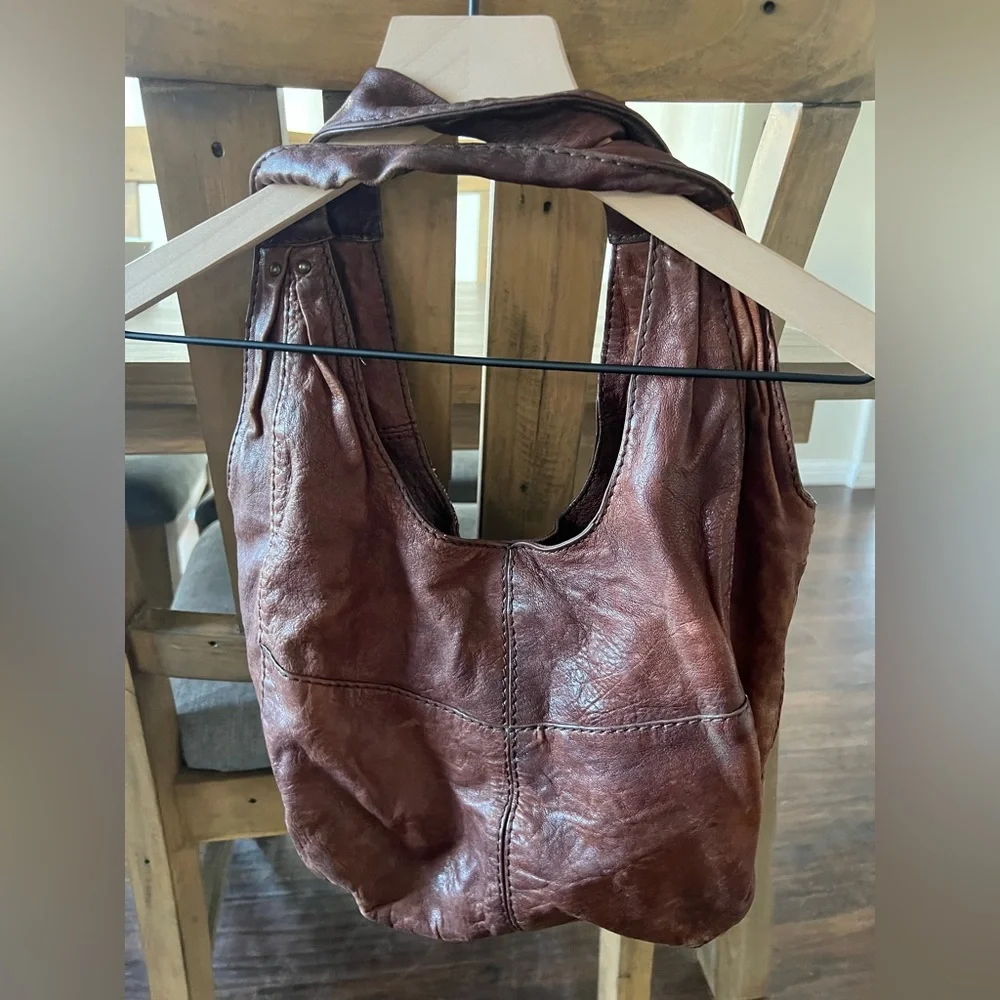 UGG bag - Picture 4 of 9